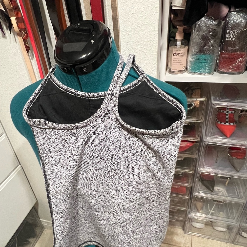 Lululemon Women's Black and White Halter Top